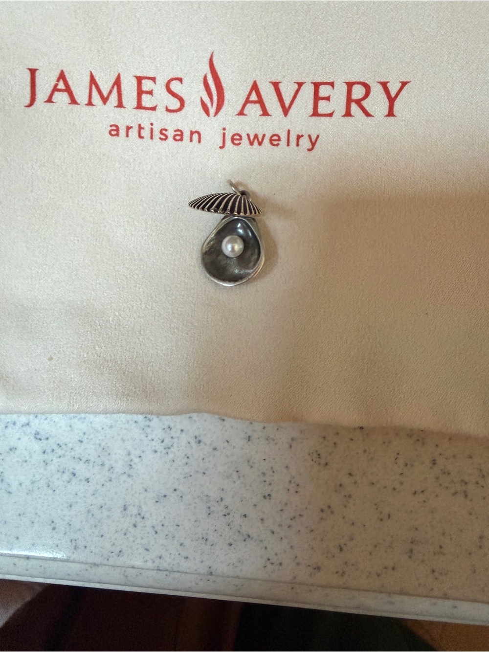 James Avery clam charm